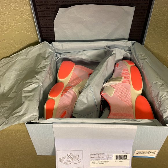 Prada Women's Trainers NIB (coral) size 38 - Picture 8 of 8